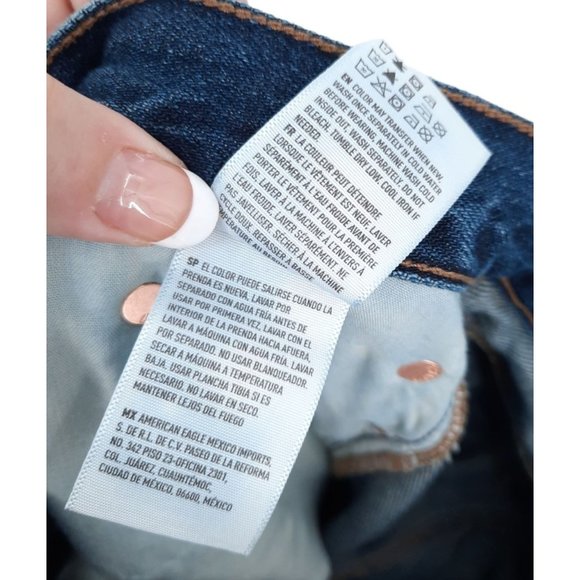 American Eagle Dark Wash Girlfriend High Rise Button Fly Crop Denim Jeans 10 Reg - Picture 9 of 12